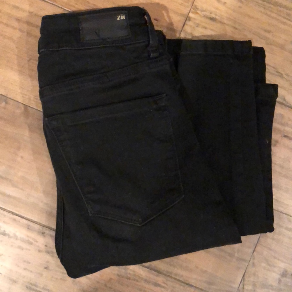 Zara Black Distressed Size 2 Jeans